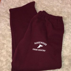 MAROON SWEATPANTS